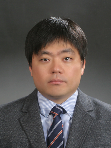 하철민과장 사진